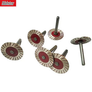 Lame de scie circulaire diamantée industrielle OEM Midstar 40 mm, soudée au laser, à pressage à chaud, pour découpe à sec du marbre, du granit et des carreaux - Product Image 4