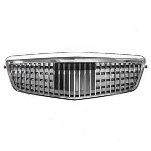 Griglia Anteriore Stile <span class=keywords><strong>Maybach</strong></span> Modificata per Mercedes-Benz Classe E W212 Executive Edition 2013-2015, Ricambio Originale - Product Image 2
