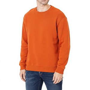 Sweat-shirt en tricot de haute qualité aux couleurs unies, avec col, poignets et ourlet côtelés, offrant un ajustement confortable pour tous les jours - Product Image 1