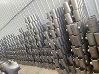 Raccord en T réducteur sans soudure en acier inoxydable 304L de qualité alimentaire, poli miroir, certifié ISO, pour usinage CNC de précision