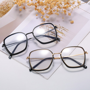 <span class=keywords><strong>Lunettes</strong></span> <span class=keywords><strong>de</strong></span> Lecture Rétro Intelligentes Photochromiques pour Femmes et Hommes, Montures <span class=keywords><strong>de</strong></span> <span class=keywords><strong>Presbytie</strong></span> Tendance - Product Image 1