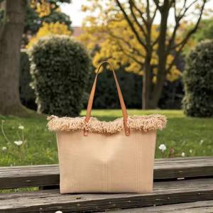 Bolso de mano de compras de playa para viajes al aire libre de verano para mujer, bolso de hombro con flecos de lona de gran capacidad para mujer - Product Image 2