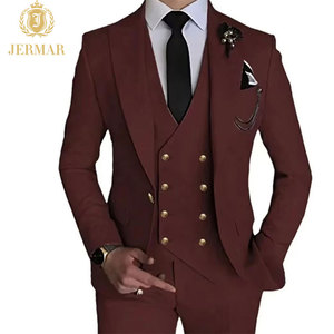 Costume de mariage sur mesure bleu clair pour homme, 3 pièces, coupe ajustée, gilet à boutons dorés, smoking de luxe pour cérémonie en plein air ou sur la plage - Product Image 4