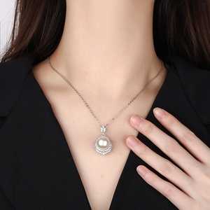 Bulk Supply Trendy Eco-friendly Copper Silver Plated Jewelry Elegant 14mm Shell Pearl Pendant Necklace for Female Daily Wear - Product Image 5