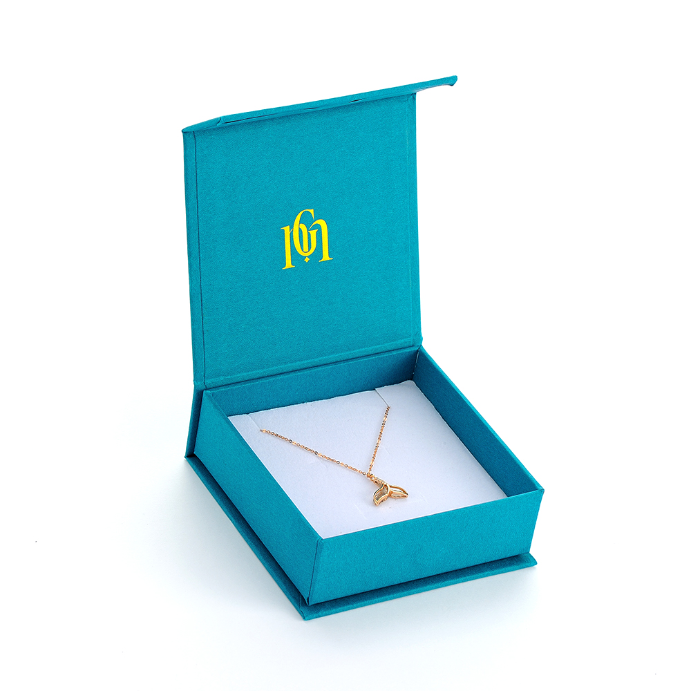 Blue 9*9*3.2cm magnetic box
