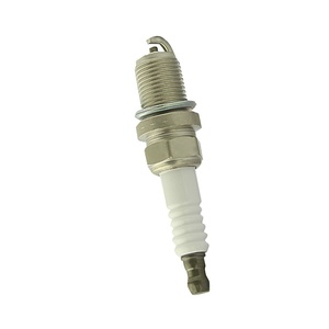 Pièces de moteur de voiture, bougies <span class=keywords><strong>d</strong></span>'<span class=keywords><strong>allumage</strong></span> 90919-01164 K16RU11 pour <span class=keywords><strong>Toyota</strong></span> <span class=keywords><strong>COROLLA</strong></span> CORONA, <span class=keywords><strong>bougie</strong></span> de voiture japonaise - Product Image 2
