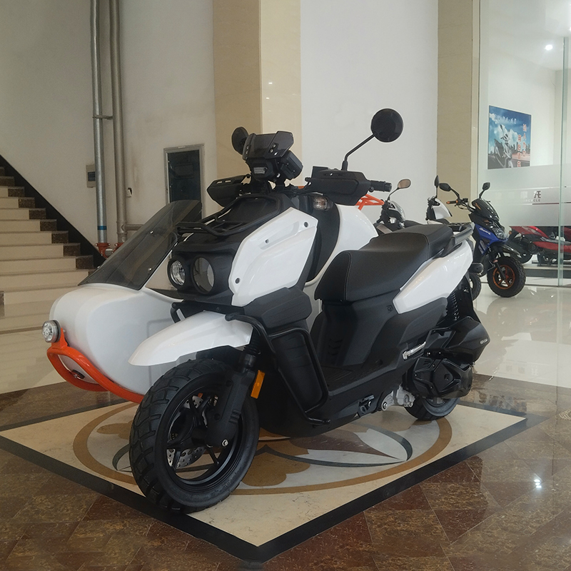 Scooter de Gas de 125cc modelo de venta caliente con 3 asientos ciclomotor de gran tamaño coche lateral de tres ruedas para adultos Scooters