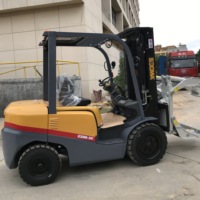 Chariot élévateur diesel/GPL/électrique compact SOCMA 2T 2,5T 3T avec pince pour rouleaux de papier - Prix Impetus