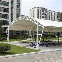Abri de voiture, entrepôt et garage préfabriqué moderne en métal, résistant au feu, avec structure en membrane PTFE et résine PVDF, pour extérieur, vente en gros à prix abordable