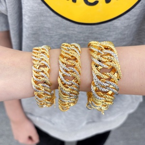 Jxx Fashion Unisex Jewelry 24K Gold Plated Two-Tone Cuban Chain <b>Bracelet</b> Wholesale Accessory for <b>Men</b> and Women - Product Image 4