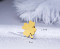Broche Épingle de Revers Trèfle à Quatre Feuilles Porte-Bonheur en Acier Inoxydable Plaqué Or 18K – Vente Chaude en Gros
