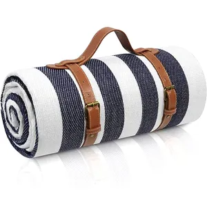 Fashionable Stripe Pattern Picnic Rug Hot-sales Waterproof Quilting 3 layers Picnic Blanket Beach Mat For Outdoor