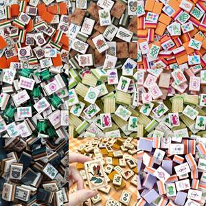 Mahjong américain en stock, tuiles de mahjong peintes à la main en acrylique pour jeu de loisirs - Product Image 1