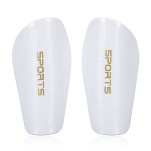 Espinilleras Protectoras con Impresión 3D por Transferencia de Calor para Adultos y Niños, para Juegos de Fútbol Juvenil, Material EVA, Colores Personalizados - Product Image 6