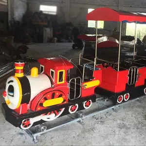 Colorido niños eléctrico thomas pequeño tren parque de atracciones tren para la venta