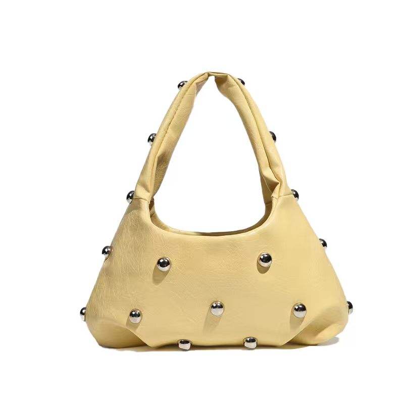 โกลเด้น