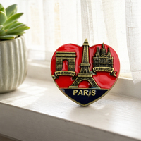 Aimant de réfrigérateur en métal personnalisé en forme de cœur, relief 3D, émail rouge, Paris France, Tour Eiffel, Arc de Triomphe, souvenir, cadeau