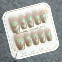 Venta al por Mayor a Bajo Precio, Alas de Mariposa Brillantes Doradas en Rosa Claro, Estilo Minimalista, Uñas Elegantes Semimanuales