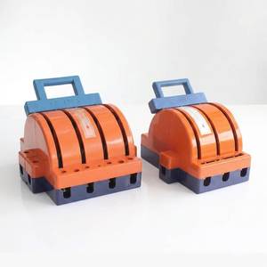 Muestra Gratuita Interruptor de Cuchilla de Doble Tiro 4 Polos 63A 250V Cobre o Hierro Interruptor de Conmutación <span class=keywords><strong>Ingelec</strong></span> 2*32P - Product Image 1