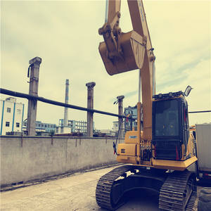 Machine d'excavatrice Komatsu d'occasion originale 20 tonnes Digger Escavadora PC200 PC200-6 PC200-8 excavatrices japonaises de bonne qualité - Product Image 2