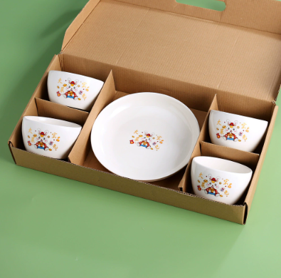 White 4 bowls 1 plate