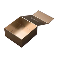 Boîte cadeau en carton noir robuste ZY Packaging, insert personnalisé, couvercle magnétique, design creux, logo estampé or, boîte cadeau rigide à emporter