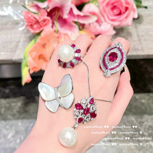 Schubert 18K Vàng Mạ Cổ Điển Rose Bột Kim Cương Đá Quý Vòng Cổ Cầu Vồng Zircon Vòng Ngọc Trai Có Giá Trị Brass Chuỗi Đảng Quà Tặng - Product Image 4