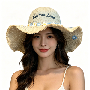 Chapeau de soleil en paille brodé de fleurs avec logo personnalisé - Tissé dégradé avec franges et bord ondulé - Product Image 6