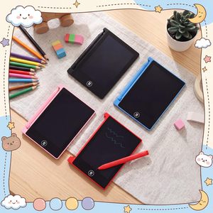แผ่นเขียนกราฟฟิตีแบบดิจิทัลขนาด 4.5 นิ้ว แท็บเล็ต LCD อิเล็กทรอนิกส์สำหรับวาดภาพสำหรับเด็ก แท็บเล็ต LCD สำหรับเขียน - Product Image 5