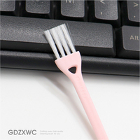 Mini grattoir-brosse rose 2-en-1 pour nettoyage en profondeur, avec petite pointe pour les coins du clavier, rasoir à tissu, gadget multifonctionnel pour la cuisine et la maison