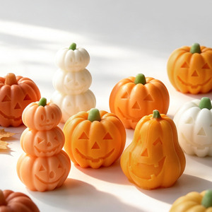 Bougie parfumée citrouille d'Halloween, bougie créative Jack O'Lantern en cire de soja, décoration d'intérieur, cadeau pour fête et festival - Product Image 1