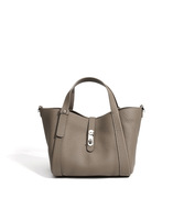 Sac à bandoulière pour femme haut de gamme en cuir véritable, tendance 2026, personnalisable ODM/OEM, décontracté, polyvalent, à sangle unique