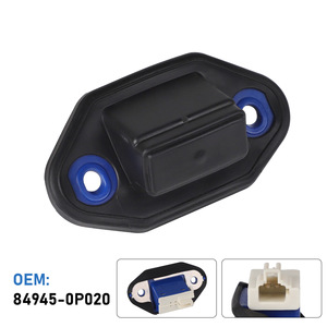 สวิตช์ประตูท้ายรถยนต์โตโยต้า 84945-0P020 สีดำ สำหรับรถยนต์รุ่นใหม่ Reiz ปี 2010-2017 อะไหล่ทดแทน - Product Image 2
