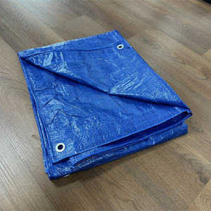 Tissu de bâche en PE léger et imperméable du fabricant, lots en stock, bâche réfléchissante imperméable - Product Image 1