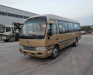 Posavasos de <span class=keywords><strong>segunda</strong></span> <span class=keywords><strong>mano</strong></span> para coche, <span class=keywords><strong>Mini</strong></span> autobús usado KLQ6702E4 con motor de dirección izquierda, 23 asientos, 2014 años - Product Image 2