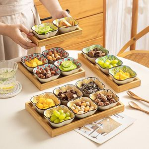 Japanese Retro Floral Shaped Ceramic Sauce Dish Flower Edge Small Appetizer Snack Bowl Support Wholesale Custom - Product Image 4