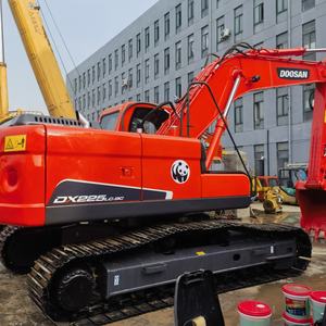 Excavadora Doosan de segunda mano original importada, PLC de caja de cambios y motor de 22 toneladas con el mayor descuento a la venta - Product Image 6