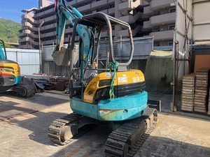 Excavadora usada de Japón, modelo 2009, 90% nueva, 3.5 toneladas, excavadora compacta de cola cero, mini excavadora Kubota, mini excavadora usada. - Product Image 2
