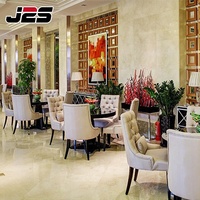 Canapé de style européen de luxe et table de chaises de restaurants pour cafés et salons d'hôtel