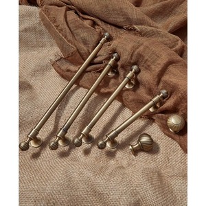 Poignées en laiton massif en forme de bande, style vintage français, finition bronze antique, pour portes de placard, tiroirs et armoires - Product Image 3