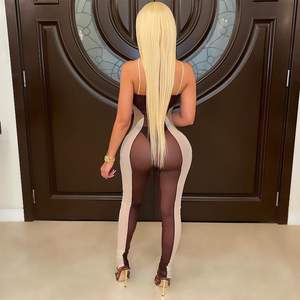 จั๊มสูทตาข่ายผู้หญิงแบบสั่งทำพิเศษ ปี 2026 แบบไร้สายรัดรูปทรงบอดี้คอน ชุดเดรสซีทรูสำหรับออกงานกลางคืน เอวทรงธรรมชาติ - Product Image 1