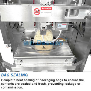 Macchina confezionatrice multifunzione automatica verticale per la pesatura dell'<span class=keywords><strong>avena</strong></span> riempitrice di farina d'<span class=keywords><strong>avena</strong></span> e fiocchi di mais macchina per l'imballaggio del sacchetto del Porridge - Product Image 5