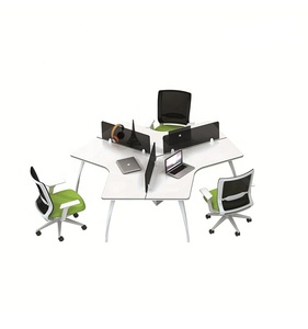 EKL Modular Mesa de oficina <span class=keywords><strong>Trigle</strong></span> Estación DE TRABAJO Escritorio con superficie MFC Marco de metal para 3 personas Estaciones de trabajo-para dormitorio Uso escolar - Product Image 1