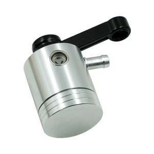 Maître-cylindre de frein hydraulique universel pour moto en alliage d'aluminium CNC, réservoir d'huile, pièces CNC pour moto - Product Image 5