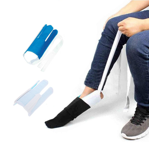 Dispositif d'aide à la mise <span class=keywords><strong>de</strong></span> <span class=keywords><strong>bas</strong></span> <span class=keywords><strong>de</strong></span> chaussettes pour personnes âgées et femmes enceintes, outil flexible pour chaussettes <span class=keywords><strong>de</strong></span> compression - Product Image 1