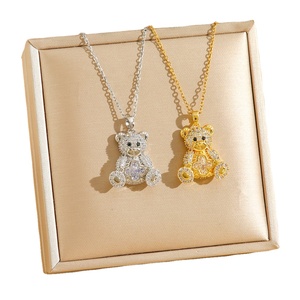 Ours en peluche <span class=keywords><strong>collier</strong></span> femmes animé ours clavicule chaîne mignon petit ours pendentif Zircon titane acier cristal <span class=keywords><strong>collier</strong></span> - Product Image 1