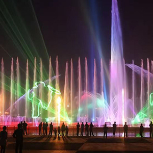 Jets d'eau puissants, spectacle de lumière LED éblouissant, fontaine musicale d'eau de luxe haut de gamme pour extérieur - Product Image 5