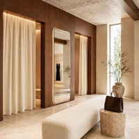 Ensemble de mobilier de magasin de vêtements de haute qualité, comptoir de réception en bois et métal, design intérieur de boutique, solution de projet tout-en-un