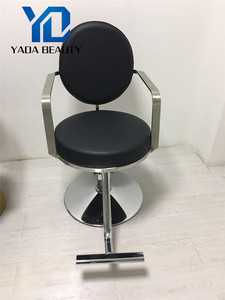 Silla de <span class=keywords><strong>Barber</strong></span>ía de Cuero Negro de Diseño Retro <span class=keywords><strong>Chic</strong></span> y Sencillo, Equipo de Salón Elegante, Accesorios Imprescindibles - Product Image 2
