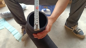 Tuyau de turbocompresseur 11NA-23010 compatible avec les pièces de chargeuse Liugong R360LC-7A, pièces de machines de construction directement de l'usine - Product Image 2